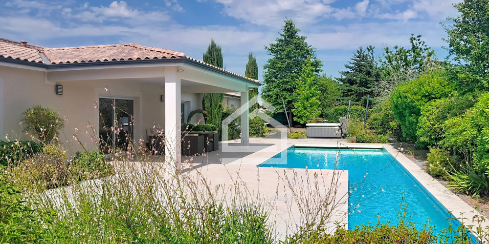 maison à LA BREDE (33650)